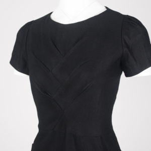 Oru pocket dress - Noir, close up detail