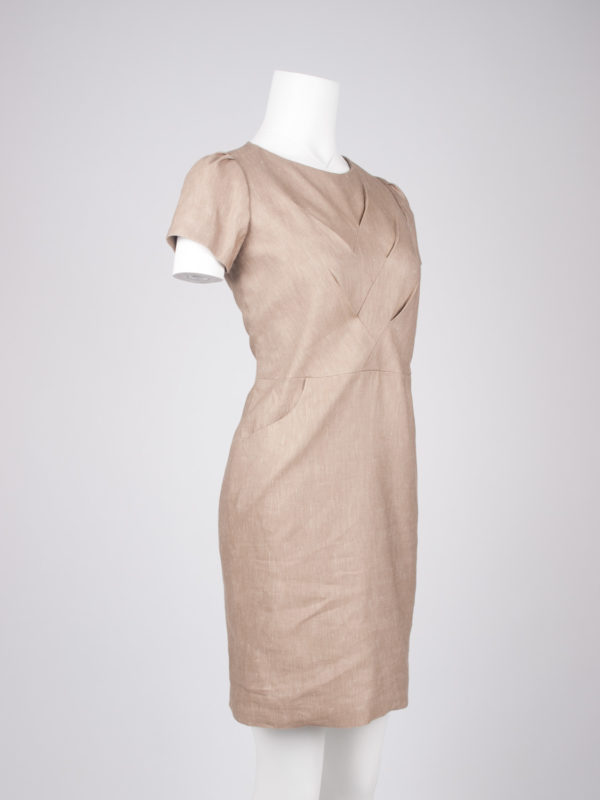 Oru pocket dress - Tan, front view perspective